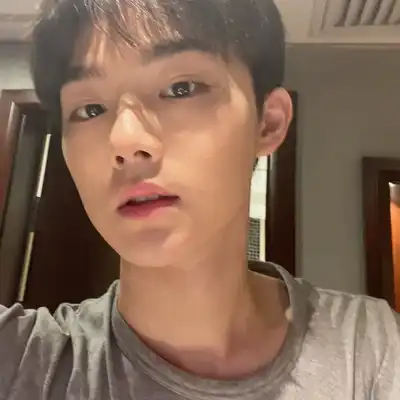 李明悦